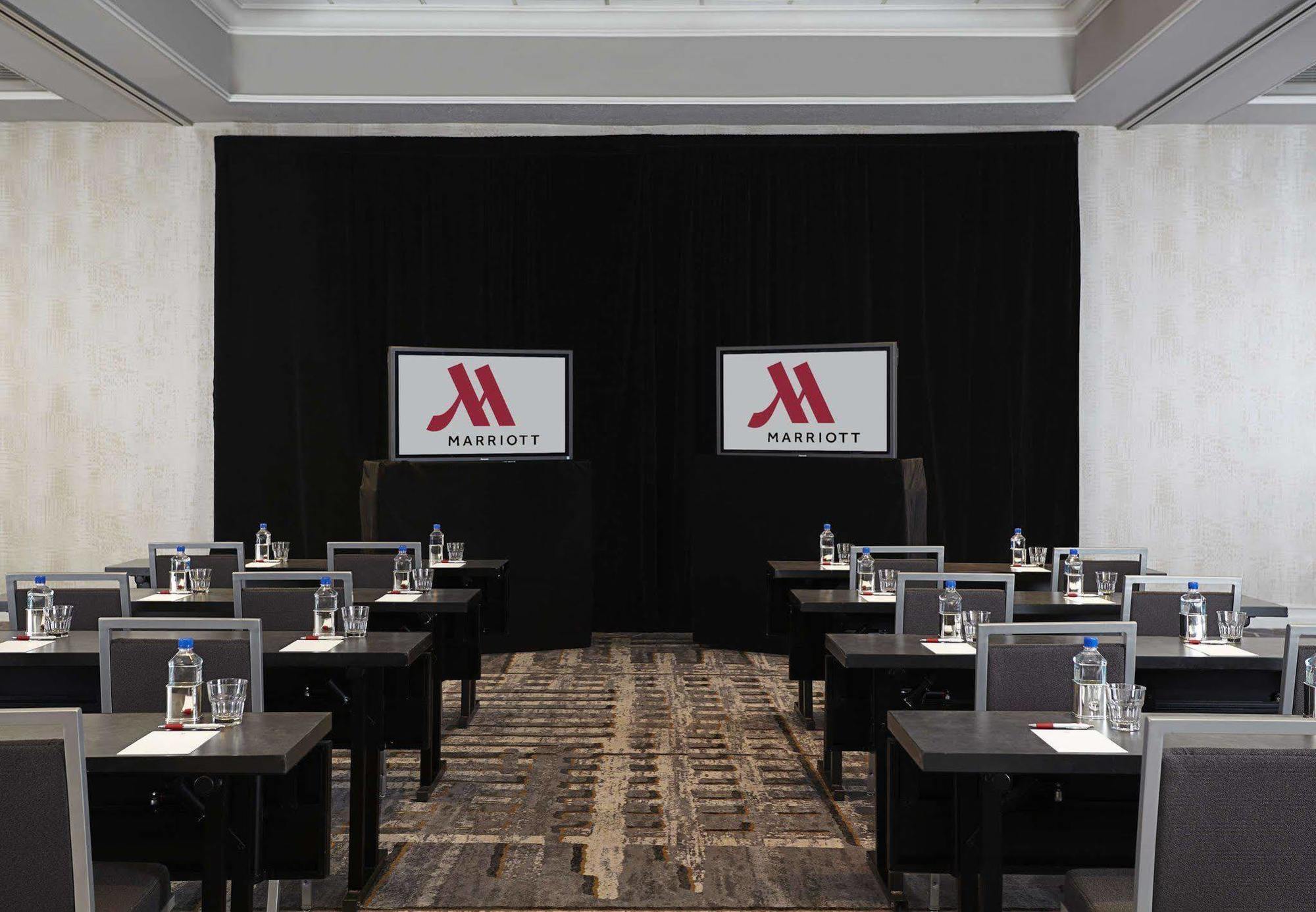 Bethesda Marriott Hotel Екстериор снимка